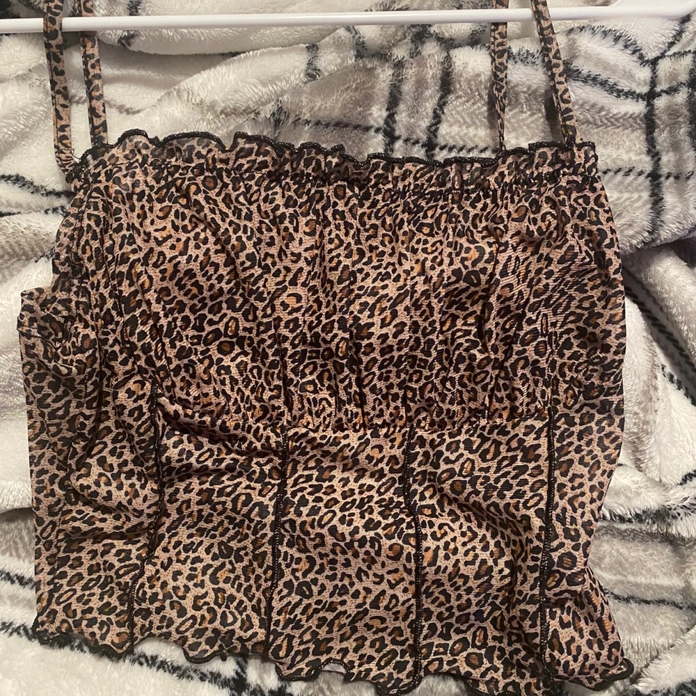 Brown leopard print cami top from shien :)
